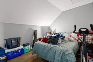 77 Dartmouth St, New Bedford, MA 02740 - Photo 11