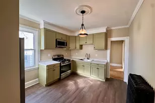 77 Dartmouth St, New Bedford, MA 02740 - Photo 15