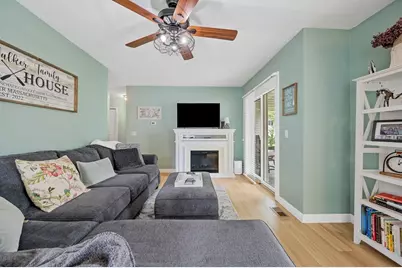 701 Beacon Park #701, Webster, MA 01570 - Photo 5