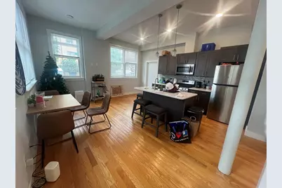 362-364 W 4th Street #1, Boston, MA 02127 - Photo 3