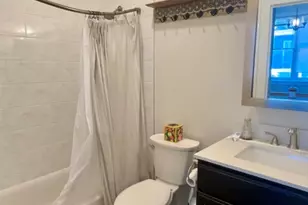 362-364 W Fourth St, Boston, MA 02127 - Photo 9
