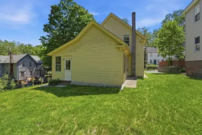 17 E Howe St, Orange, MA 01364 - Photo 31