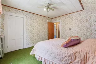 17 E Howe St, Orange, MA 01364 - Photo 21