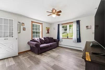 277 Walnut Hill Rd, Orange, MA 01364 - Photo 9