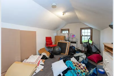 1222 Mammoth Rd, Dracut, MA 01826 - Photo 9