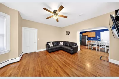 77 Langley St, Fall River, MA 02720 - Photo 3