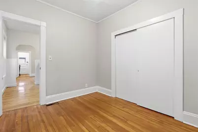 35 Oakland St #1, Salem, MA 01970 - Photo 5