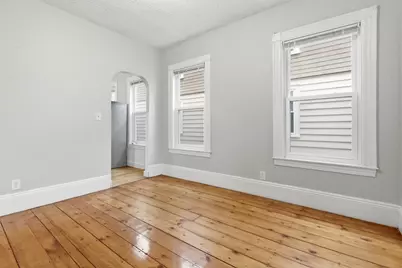 35 Oakland St #1, Salem, MA 01970 - Photo 11
