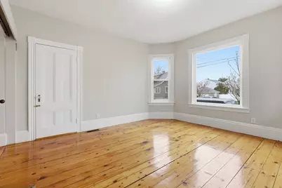 35 Oakland St #1, Salem, MA 01970 - Photo 1