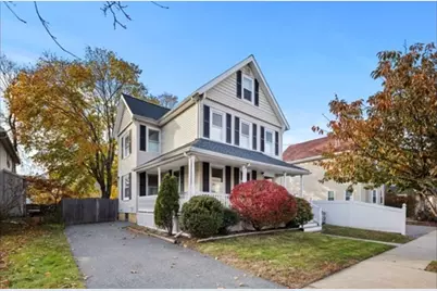 14 Everett St #2, Medford, MA 02155 - Photo 3