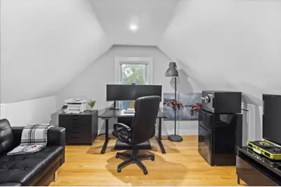 14 Everett St #2, Medford, MA 02155 - Photo 17