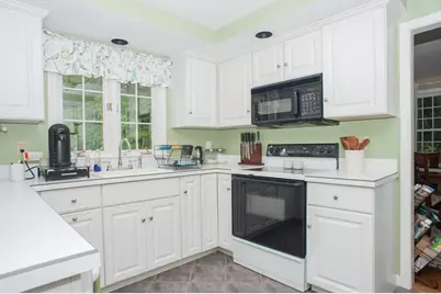 13 King Philip Path, Mendon, MA 01756 - Photo 5