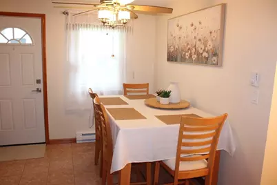 28 State St, Chicopee, MA 01013 - Photo 9
