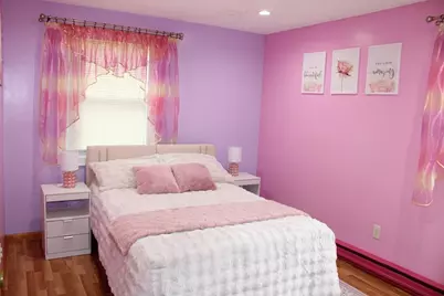 28 State St, Chicopee, MA 01013 - Photo 15