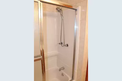 28 State St, Chicopee, MA 01013 - Photo 21