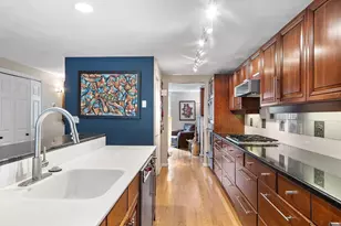 111 Brigham St, Hudson, MA 01749 - Photo 9