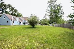 167 S Shelburne Rd, Greenfield, MA 01301 - Photo 3