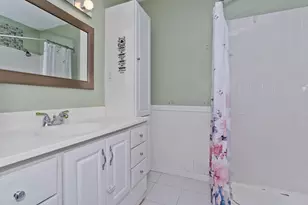 144 Nassau Dr, Springfield, MA 01129 - Photo 15