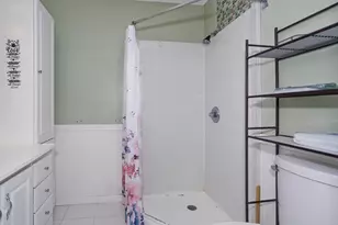 144 Nassau Dr, Springfield, MA 01129 - Photo 17