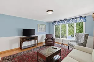 12 Village Ln, Billerica, MA 01862 - Photo 7