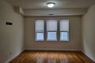 54 Greendale Rd, Boston, MA 02126 - Photo 5