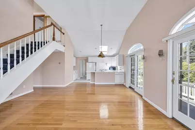 251 Scranton Ave, Falmouth, MA 02540 - Photo 9