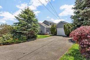 251 Scranton Ave, Falmouth, MA 02540 - Photo 35