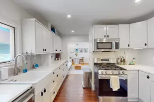 29 Fifield St, Watertown, MA 02472 - Photo 7