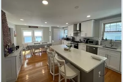 201 Samoset Av Winter Rntl, Hull, MA 02045 - Photo 3