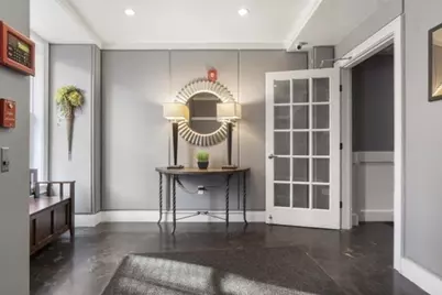 64-66 Salem Street #2F, Boston, MA 02113 - Photo 11