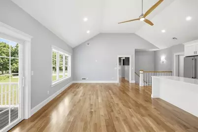 1549 Washington St #2, Walpole, MA 02081 - Photo 11