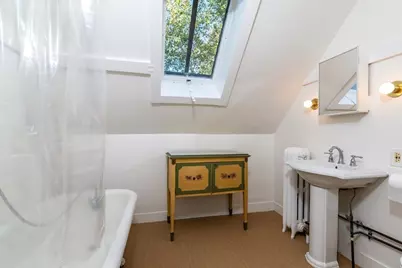 12 Humboldt Street #2, Cambridge, MA 02140 - Photo 17