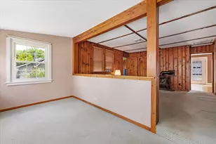 51 Lake Shore Dr, Sterling, MA 01564 - Photo 23