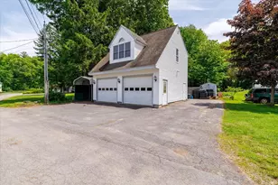 51 Lake Shore Dr, Sterling, MA 01564 - Photo 11