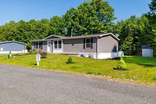 164 Robert Dr, Athol, MA 01331 - Photo 3