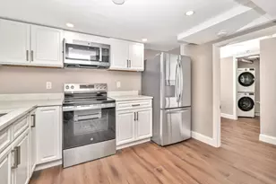25 Malta St, Boston, MA 02126 - Photo 19