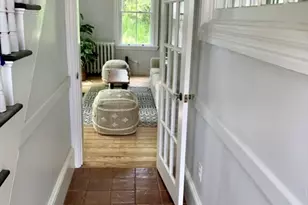 28 Stockbridge St, Cohasset, MA 02025 - Photo 9