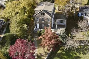 28 Stockbridge St, Cohasset, MA 02025 - Photo 31