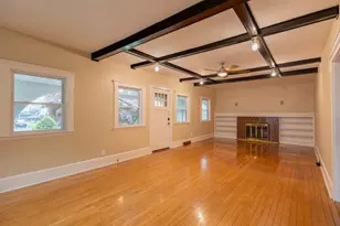 27 Margin St, Peabody, MA 01960 - Photo 3