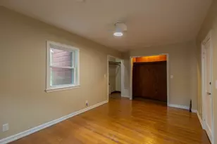 27 Margin St, Peabody, MA 01960 - Photo 9