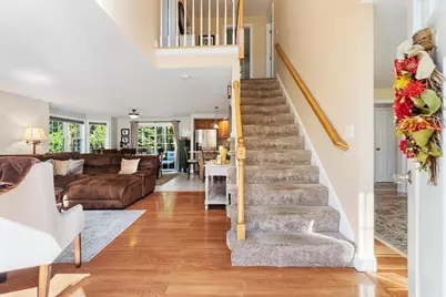 104 Ridgewood Dr, Taunton, MA 02780 - Photo 9