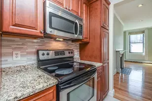 275 Beacon St, Boston, MA 02116 - Photo 3