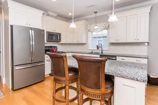 17 Washington Ave, Waltham, MA 02453 - Photo 7