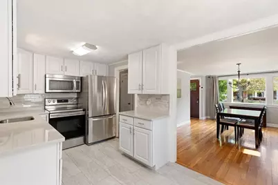 60 Lakeshore Avenue, Beverly, MA 01915 - Photo 9