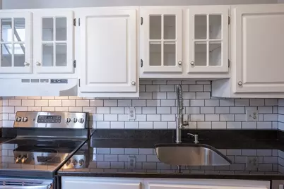 16 Balmoral #422, Andover, MA 01810 - Photo 9