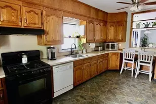 17 Park Rd, Brockton, MA 02301 - Photo 5