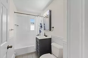 15 Hillock St, Boston, MA 02131 - Photo 29