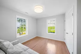47 Brookfield Rd, North Brookfield, MA 01535 - Photo 11