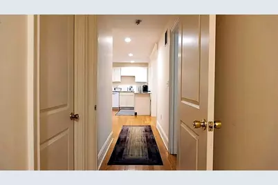 40 Naples #B, Brookline, MA 02446 - Photo 5
