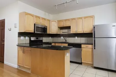 11 Bartlett Place #4, Boston, MA 02113 - Photo 3